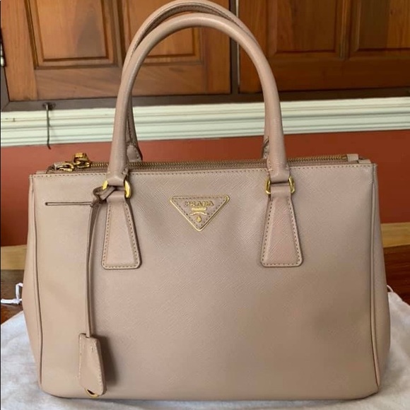 Prada Handbags - Prada saffino cameo